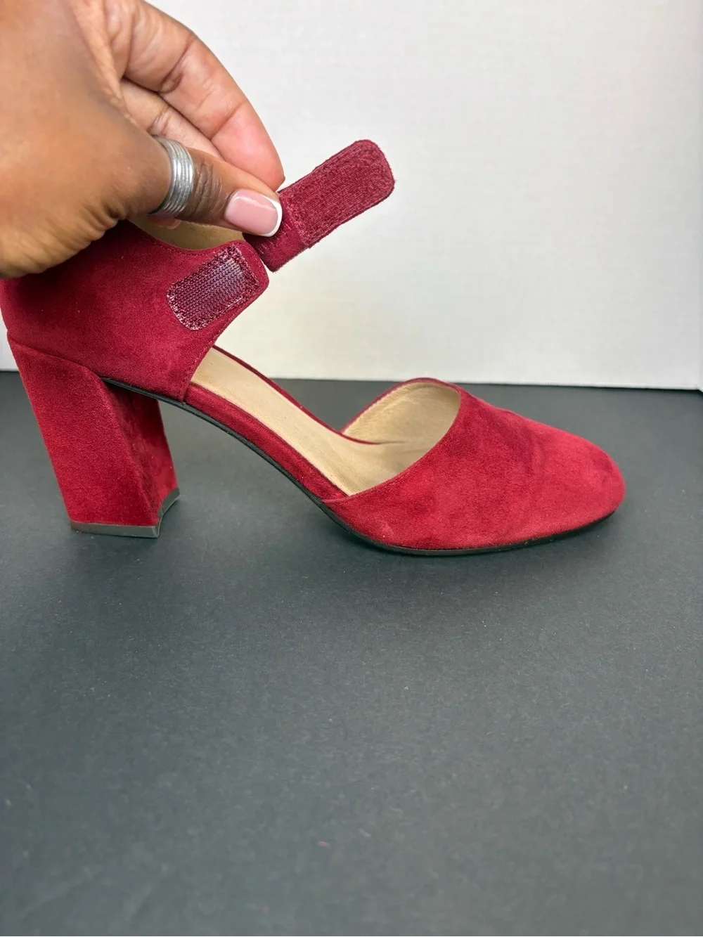 Mary Jane Block Heel Pumps in Burgundy red Suede 3 inch heel Size 8